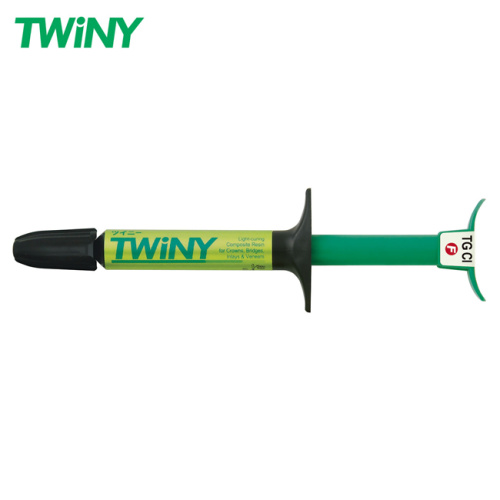 Прозрачный слой Flow Translusent T Glass Clear Flow, TWiNY - жидкотекучий, 2мл Прозрачный слой Flow Translusent T Glass Clear Flow, TWiNY - жидкотекучий, 2мл от Атридент