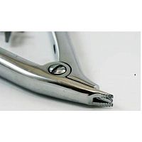 Щипцы раздвижного типа с рельефной рабочей поверхностью для раскрытия изделий.